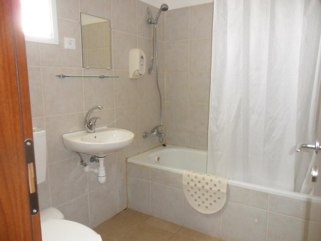 Ein Zurim Guest House 'En Zurim Rom bilde